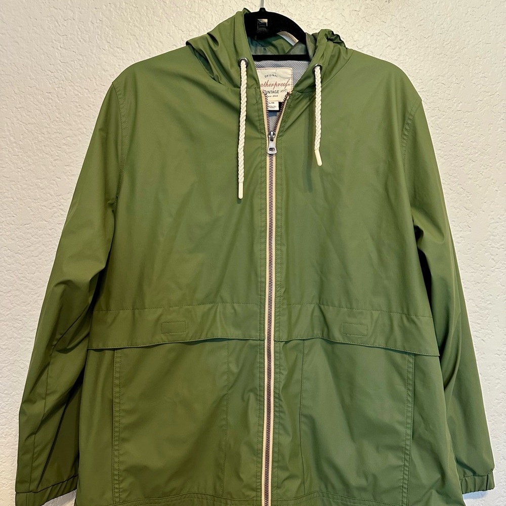 Weatherproof Vintage Olive Hooded Windbreaker/Rain Jacket